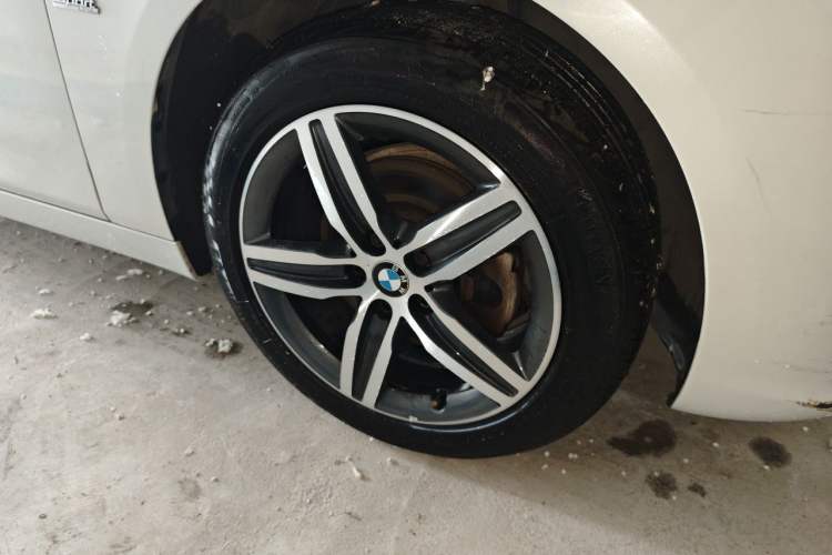 Used BMW 2 Series Active Tourer 2018 218i Leading Model Right Front Wheel Hub