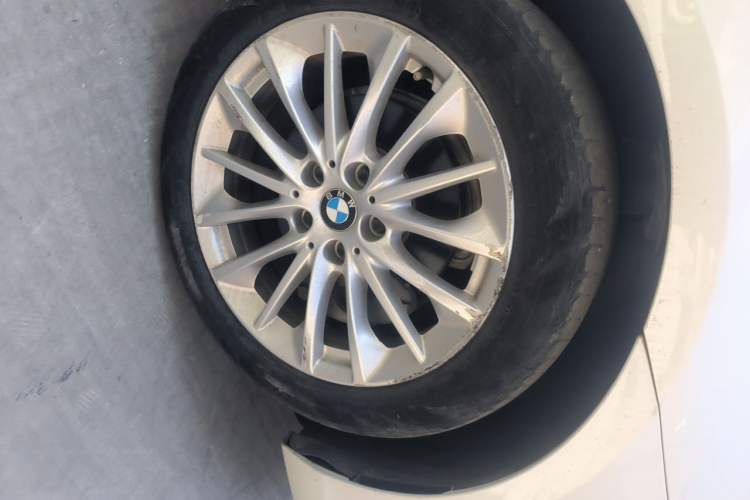 Used BMW 2 Series Active Tourer 2018 218i Leading Model Right Front Wheel Hub