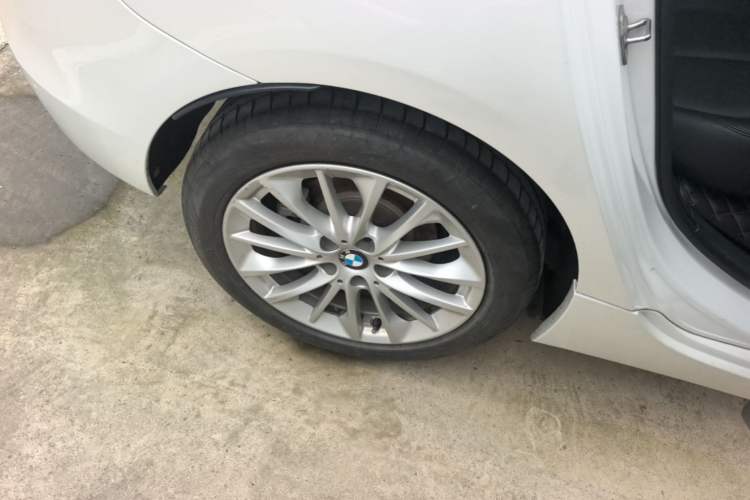Used BMW 2 Series Active Tourer 2018 218i Leading Model Right Rear Wheel Hub