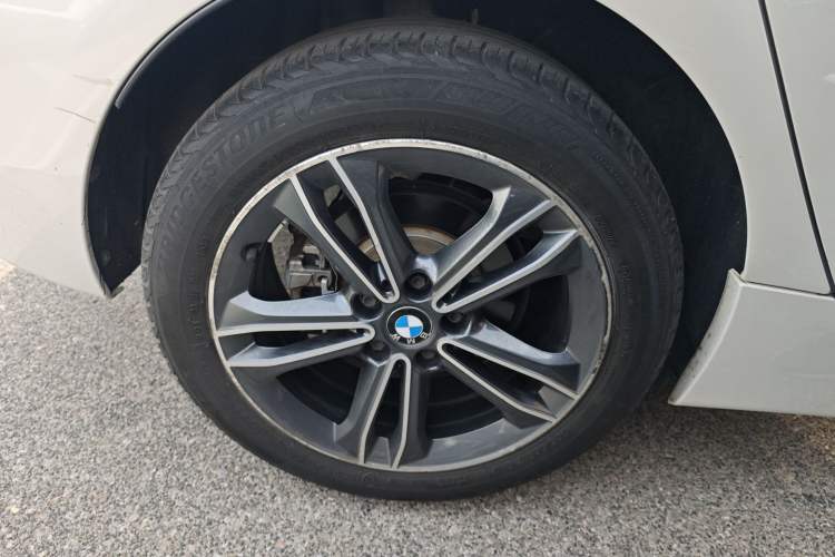 Used BMW 2 Series Active Tourer 2018 218i Premium Sports Package Right Rear Wheel Hub