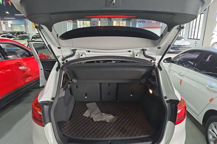 Used BMW 2 Series Active Tourer 2018 218i Fashion Model Trunk