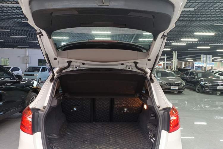 Used BMW 2 Series Active Tourer 2018 218i Fashion Model Trunk