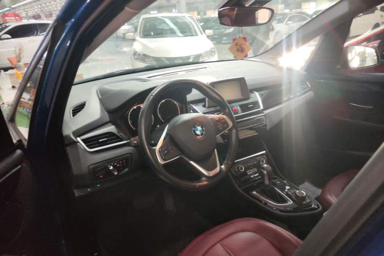 Used BMW 2 Series Active Tourer 2019 218i Fashion Model Center Console