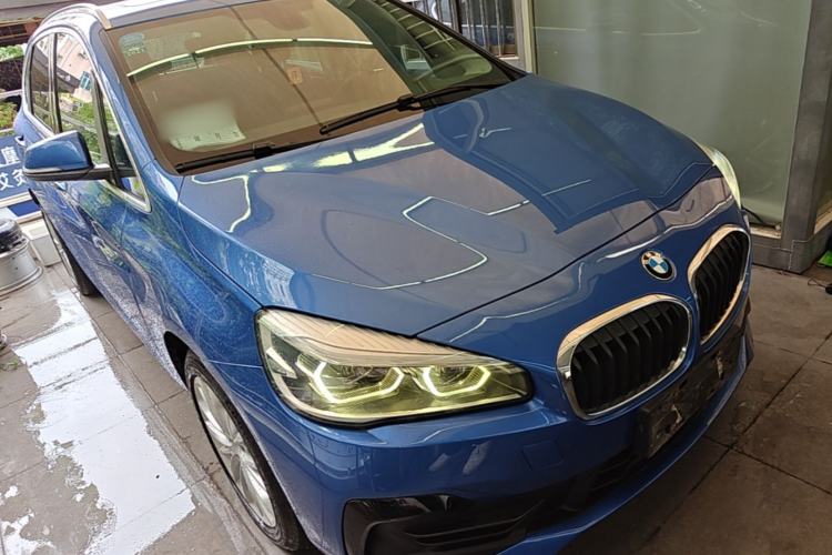 Used BMW 2 Series Active Tourer 2019 218i Leading Model Front Right 45 Deg