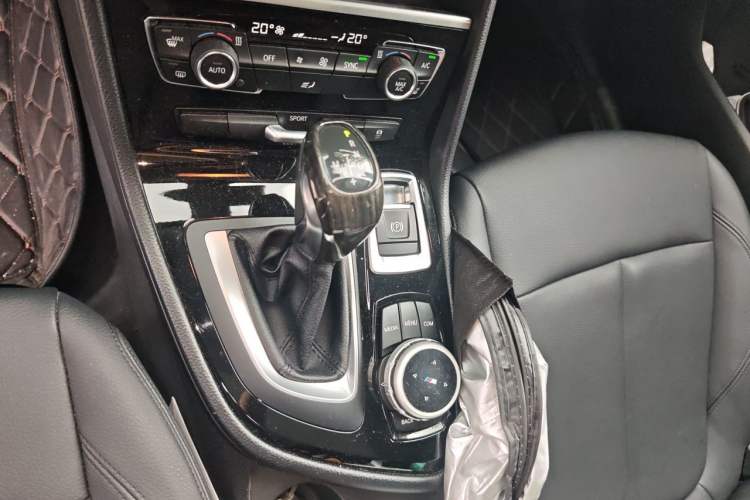 Used BMW 2 Series Active Tourer 2019 218i Leading Model Gear Lever