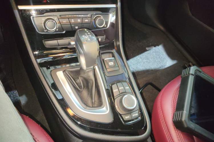 Used BMW 2 Series Active Tourer 2019 218i Fashion Model Gear Lever