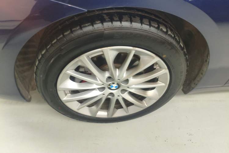 Used BMW 2 Series Active Tourer 2019 218i Leading Model Left Front Wheel Hub