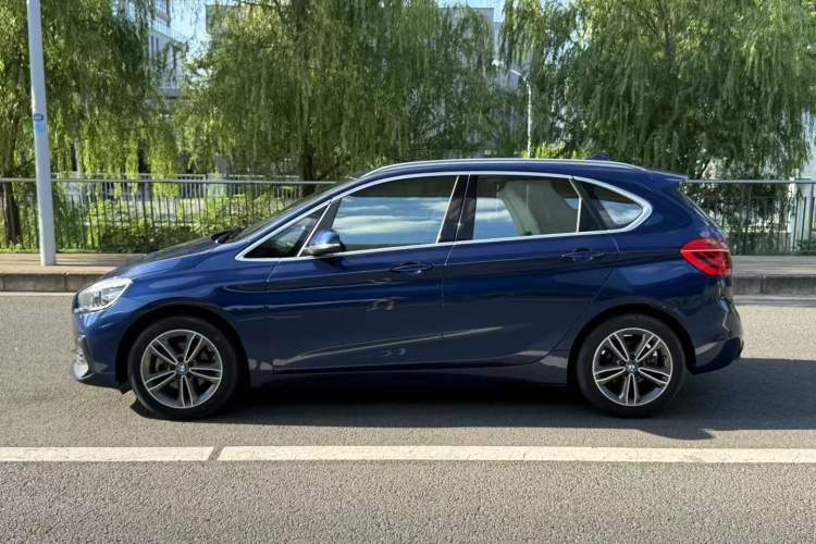 Used BMW 2 Series Active Tourer 2019 218i Luxury Sports Package Left Side