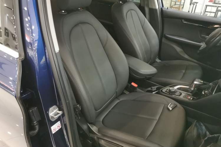 Used BMW 2 Series Active Tourer 2019 218i Leading Model Right Front Seat