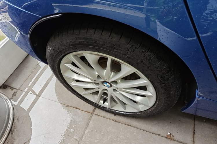 Used BMW 2 Series Active Tourer 2019 218i Leading Model Right Rear Wheel Hub