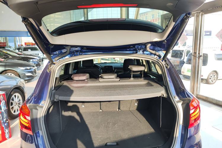 Used BMW 2 Series Active Tourer 2019 218i Luxury Sports Package Trunk
