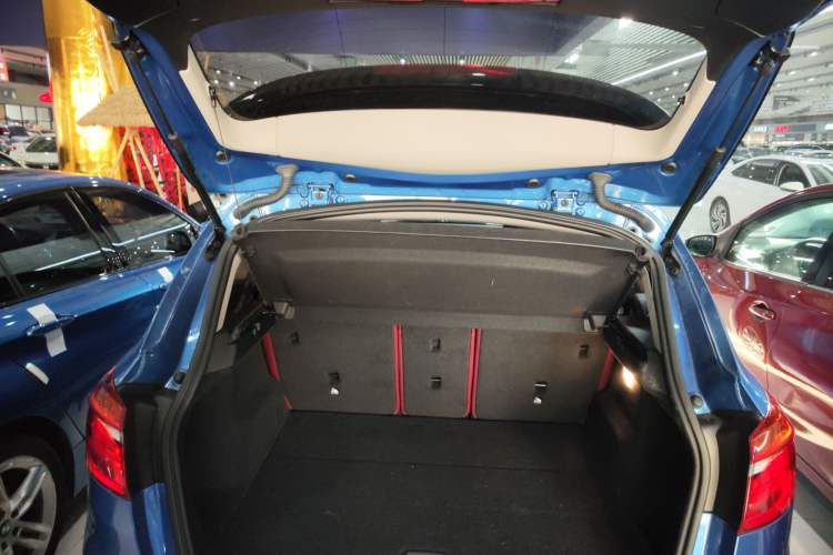 Used BMW 2 Series Active Tourer 2019 218i Fashion Model Trunk