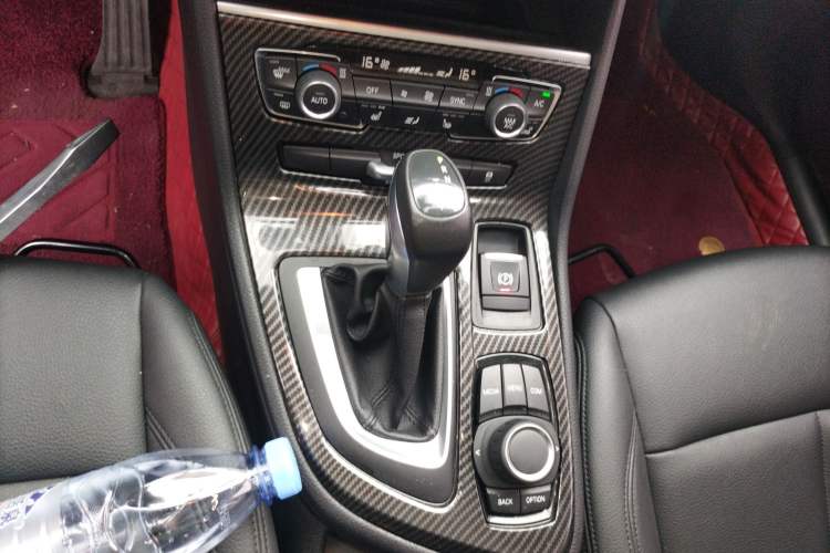 Used BMW 2 Series Active Tourer 2019 218i Leading Model Gear Lever