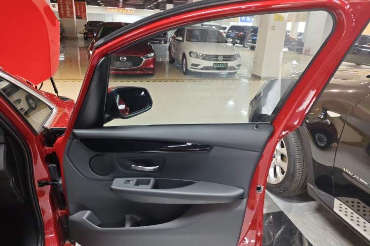 Used BMW 2 Series Active Tourer 2019 218i Leading Model Right Front Door Interior