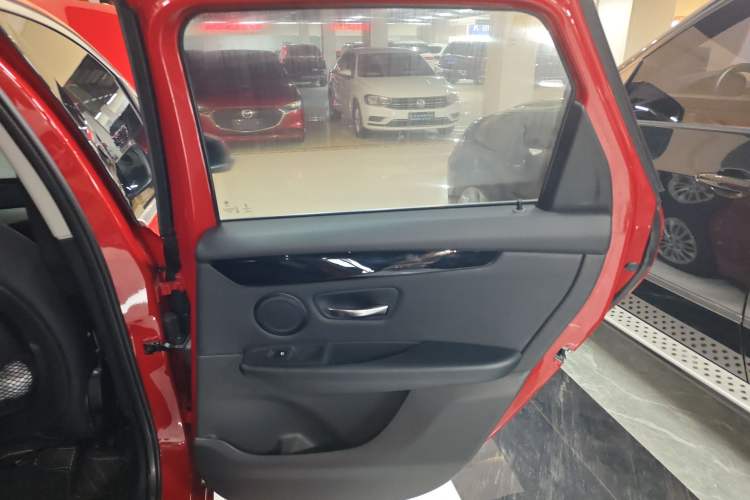 Used BMW 2 Series Active Tourer 2019 218i Leading Model Right Rear Door Interior