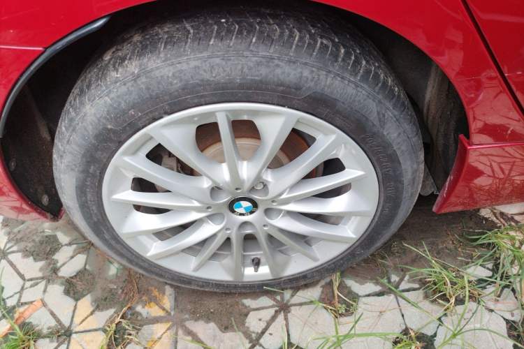 Used BMW 2 Series Active Tourer 2019 218i Leading Model Right Rear Wheel Hub