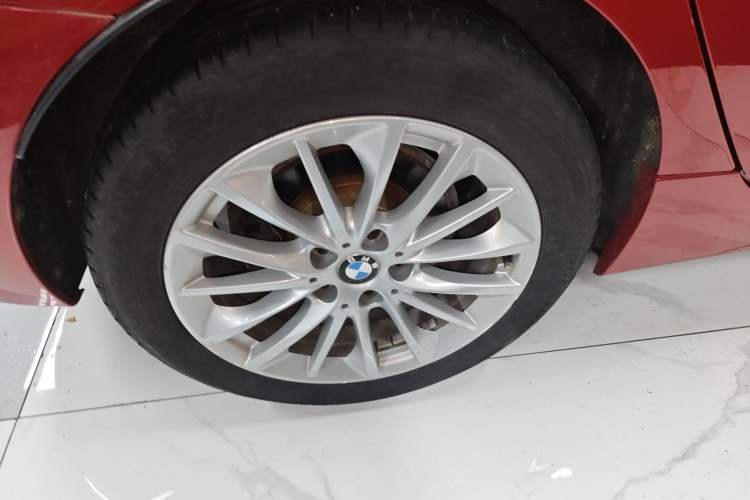 Used BMW 2 Series Active Tourer 2019 218i Leading Model Right Rear Wheel Hub