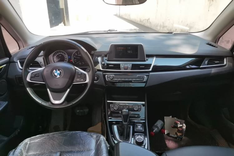 Used BMW 2 Series Active Tourer 2019 218i Leading Model Center Console