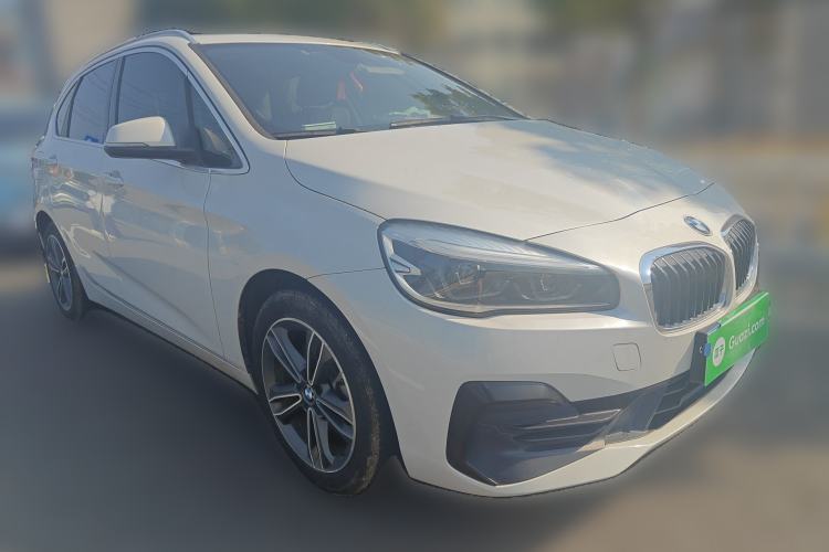 Used BMW 2 Series Active Tourer 2019 218i Luxury Sports Package Front Right 45 Deg