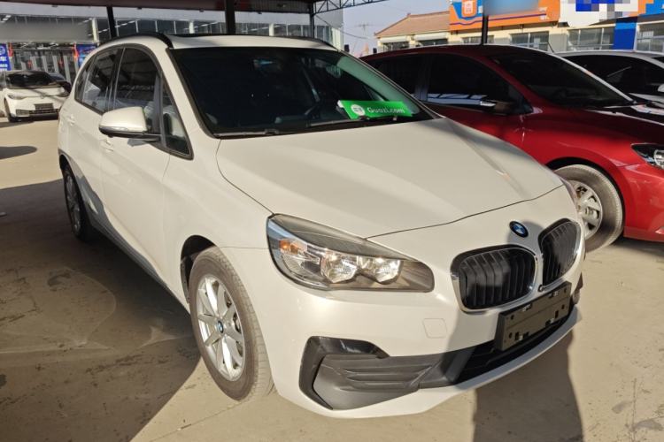 Used BMW 2 Series Active Tourer 2019 218i Fashion Model Front Right 45 Deg