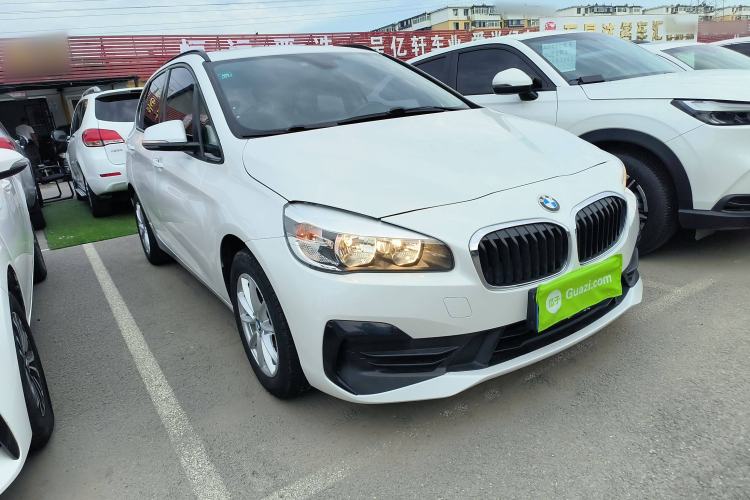 Used BMW 2 Series Active Tourer 2019 218i Fashion Model Front Right 45 Deg