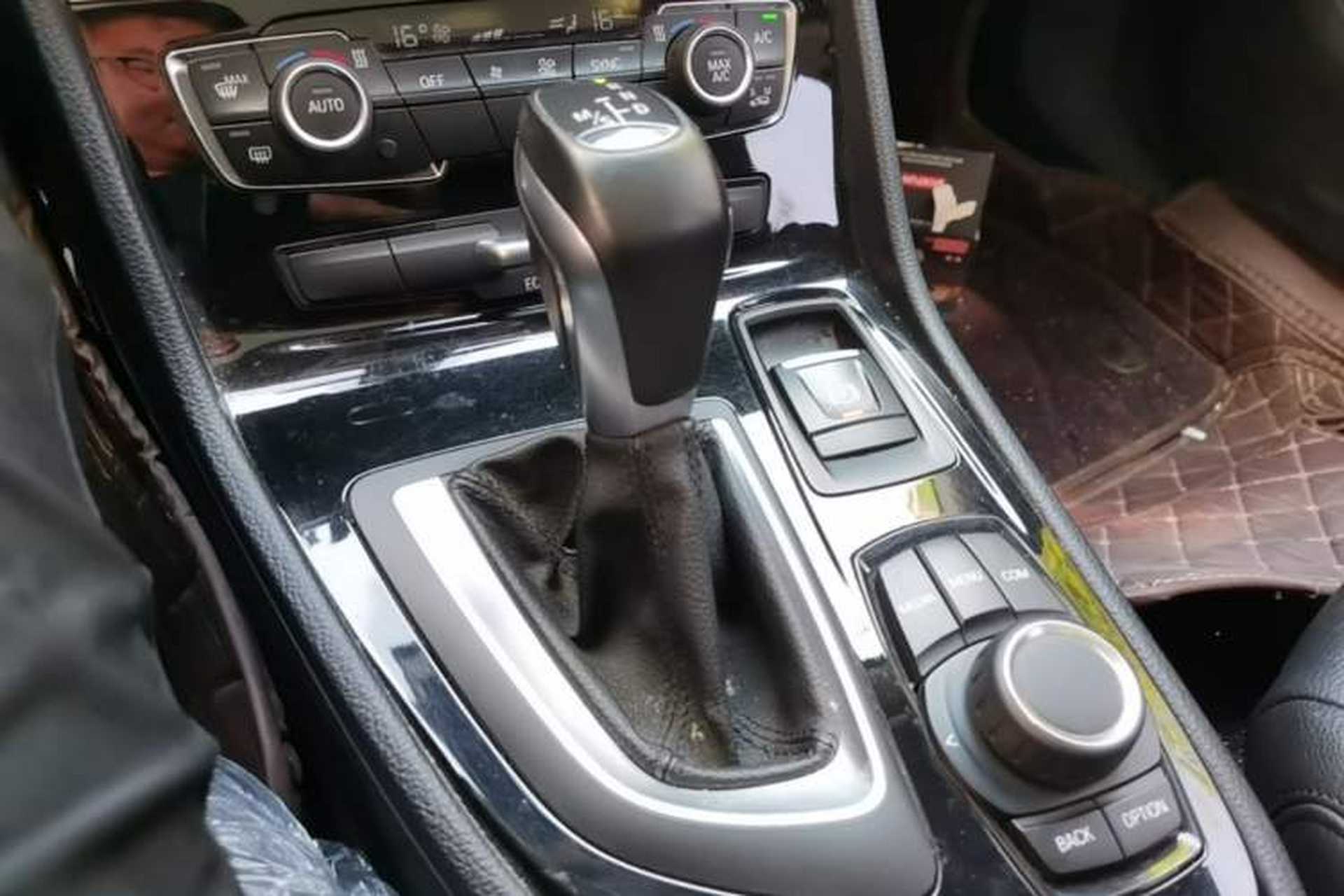 Used BMW 2 Series Active Tourer 2019 218i Leading Model Gear Lever