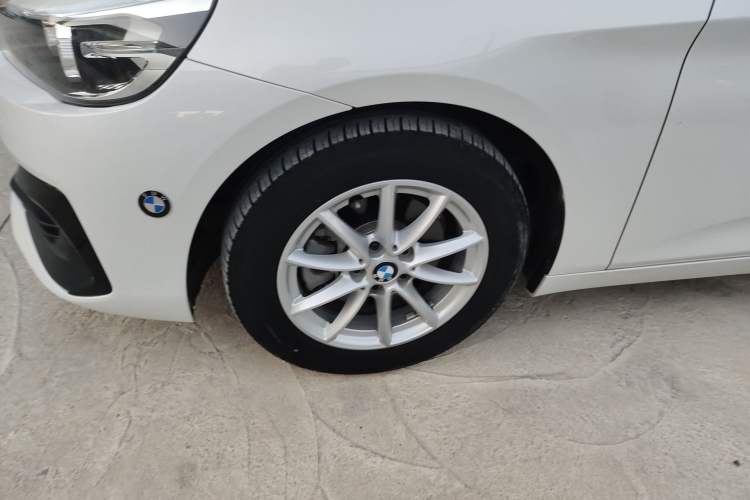 Used BMW 2 Series Active Tourer 2019 218i Fashion Model Left Front Wheel Hub