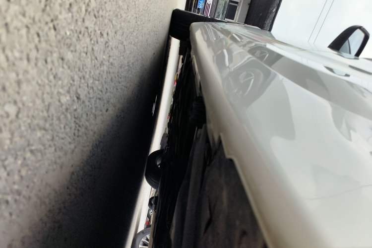 Used BMW 2 Series Active Tourer 2019 218i Fashion Model Left Side Sill