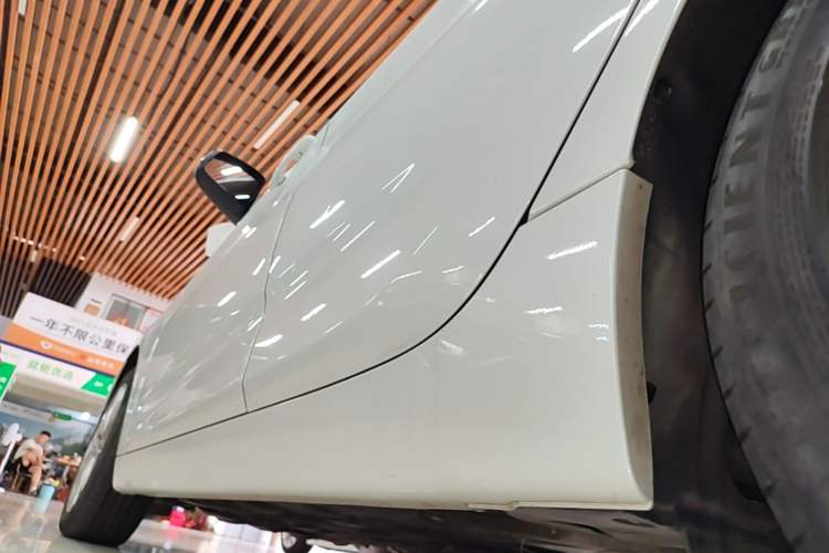 Used BMW 2 Series Active Tourer 2019 218i Leading Model Left Side Sill