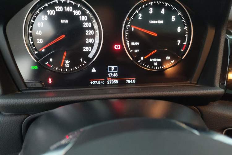 Used BMW 2 Series Active Tourer 2019 218i Fashion Model Odometer Close Up