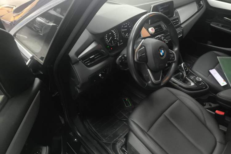 Used BMW 2 Series Gran Tourer 2018 220i Leading Model Driver Seat