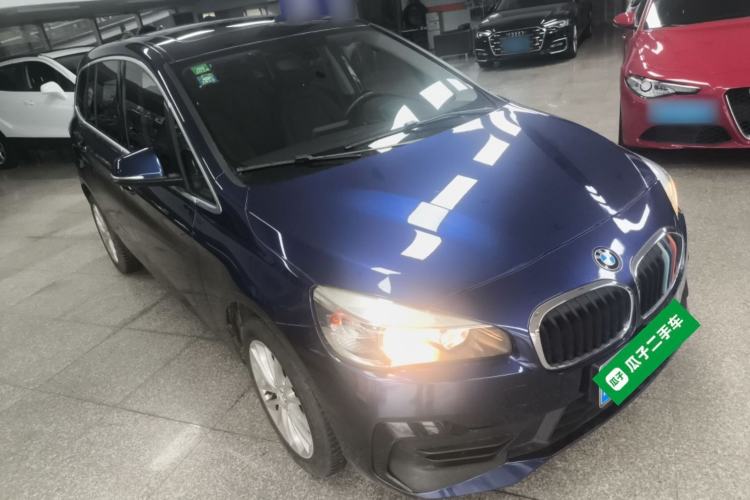 Used BMW 2 Series Gran Tourer 2018 220i Leading Model Front Right 45 Deg