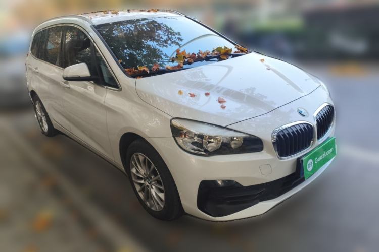 Used BMW 2 Series Gran Tourer 2019 220i Leading Model Front Right 45 Deg