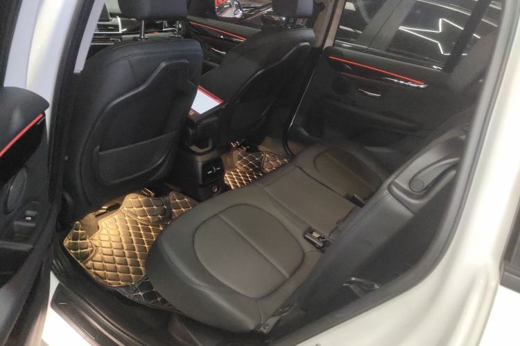 Used BMW 2 Series Gran Tourer 2015 218i Sports Design Package Interior 4