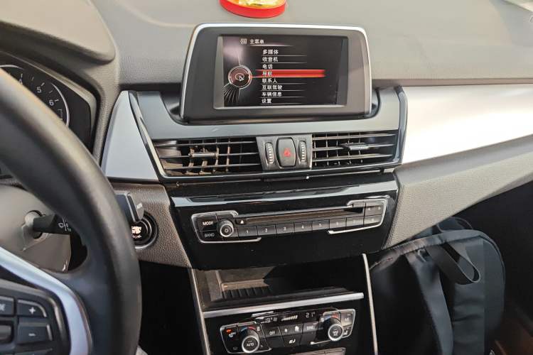 Used BMW 2 Series Gran Tourer 2015 218i Leading Model Audio And AC Panel