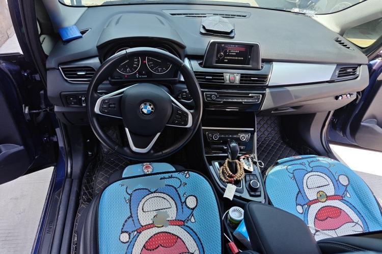 Used BMW 2 Series Gran Tourer 2015 218i Leading Model Center Console
