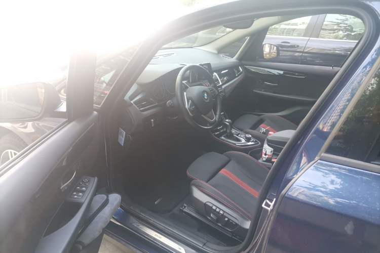 Used BMW 2 Series Gran Tourer 2015 218i Sports Design Package Driver Seat