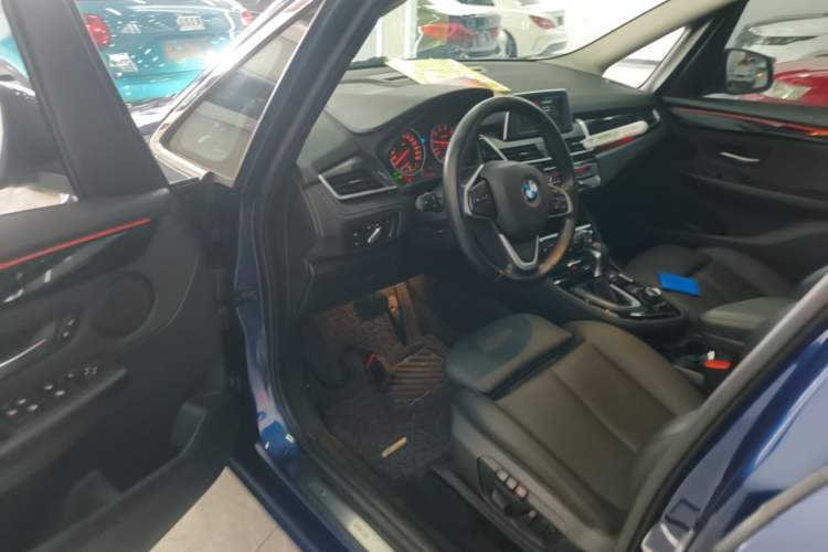 Used BMW 2 Series Gran Tourer 2015 218i Sports Design Package Driver Seat