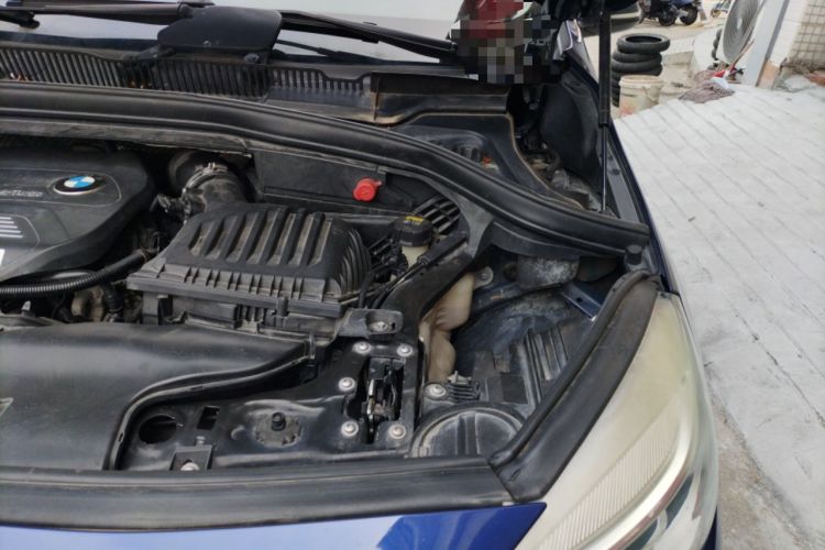 Used BMW 2 Series Gran Tourer 2015 218i Sports Design Package Engine Bay Left