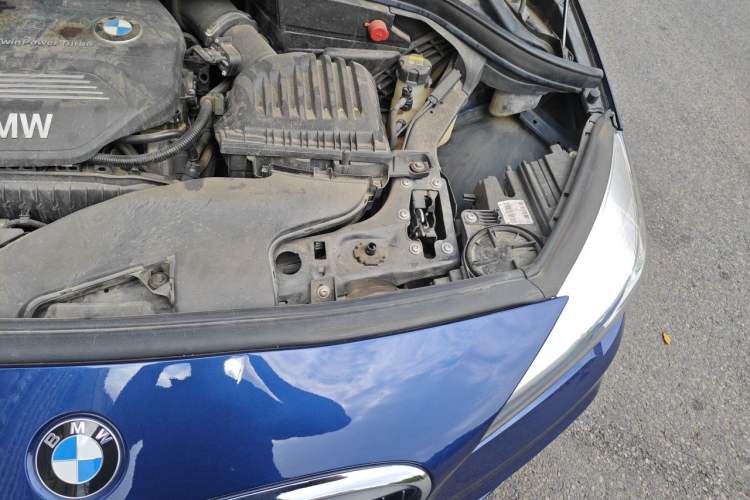 Used BMW 2 Series Gran Tourer 2015 218i Leading Model Engine Bay Left