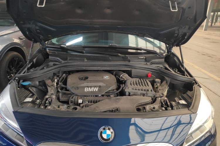 Used BMW 2 Series Gran Tourer 2015 218i Sports Design Package Engine Bay