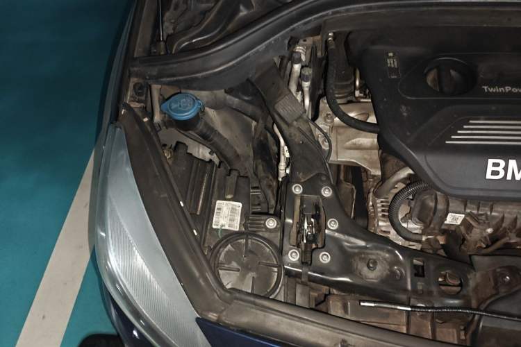 Used BMW 2 Series Gran Tourer 2015 218i Leading Model Engine Bay Right