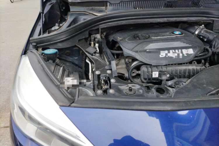 Used BMW 2 Series Gran Tourer 2015 218i Sports Design Package Engine Bay Right