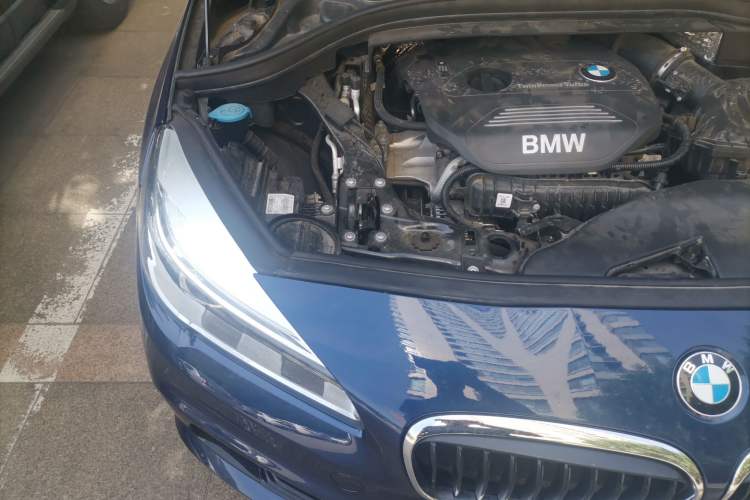Used BMW 2 Series Gran Tourer 2015 218i Sports Design Package Engine Bay Right