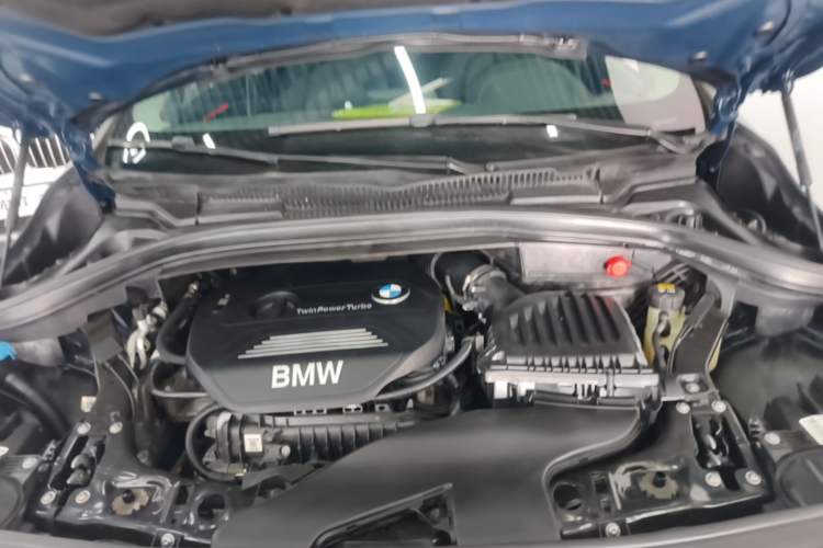 Used BMW 2 Series Gran Tourer 2015 218i Sports Design Package Engine Bay