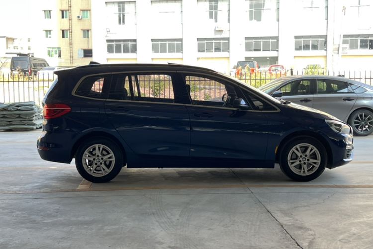 Used BMW 2 Series Gran Tourer 2015 218i Leading Model Exterior 2