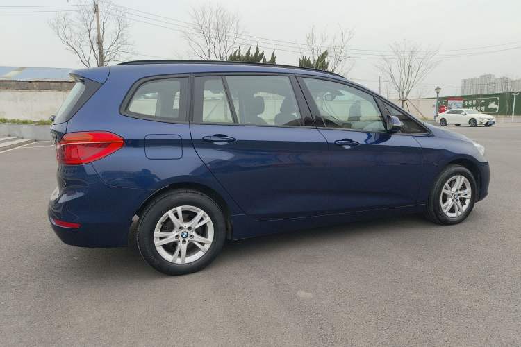 Used BMW 2 Series Gran Tourer 2015 218i Leading Model Exterior 2
