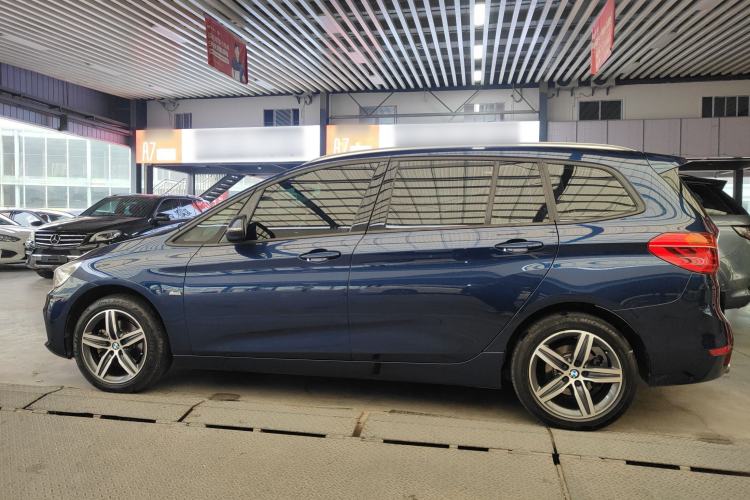 Used BMW 2 Series Gran Tourer 2015 218i Sports Design Package Exterior 3