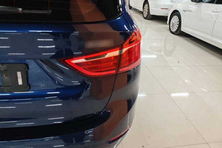 Used BMW 2 Series Gran Tourer 2015 218i Leading Model Exterior 3