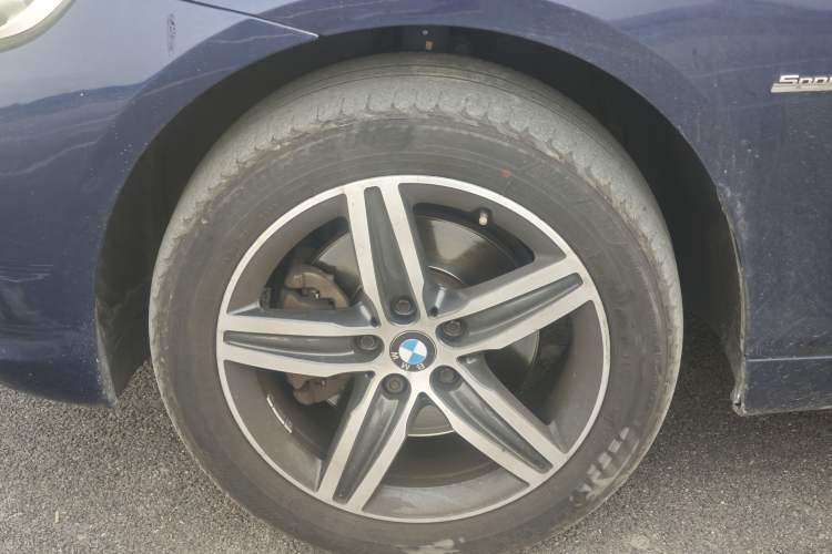 Used BMW 2 Series Gran Tourer 2015 218i Sports Design Package Exterior 6